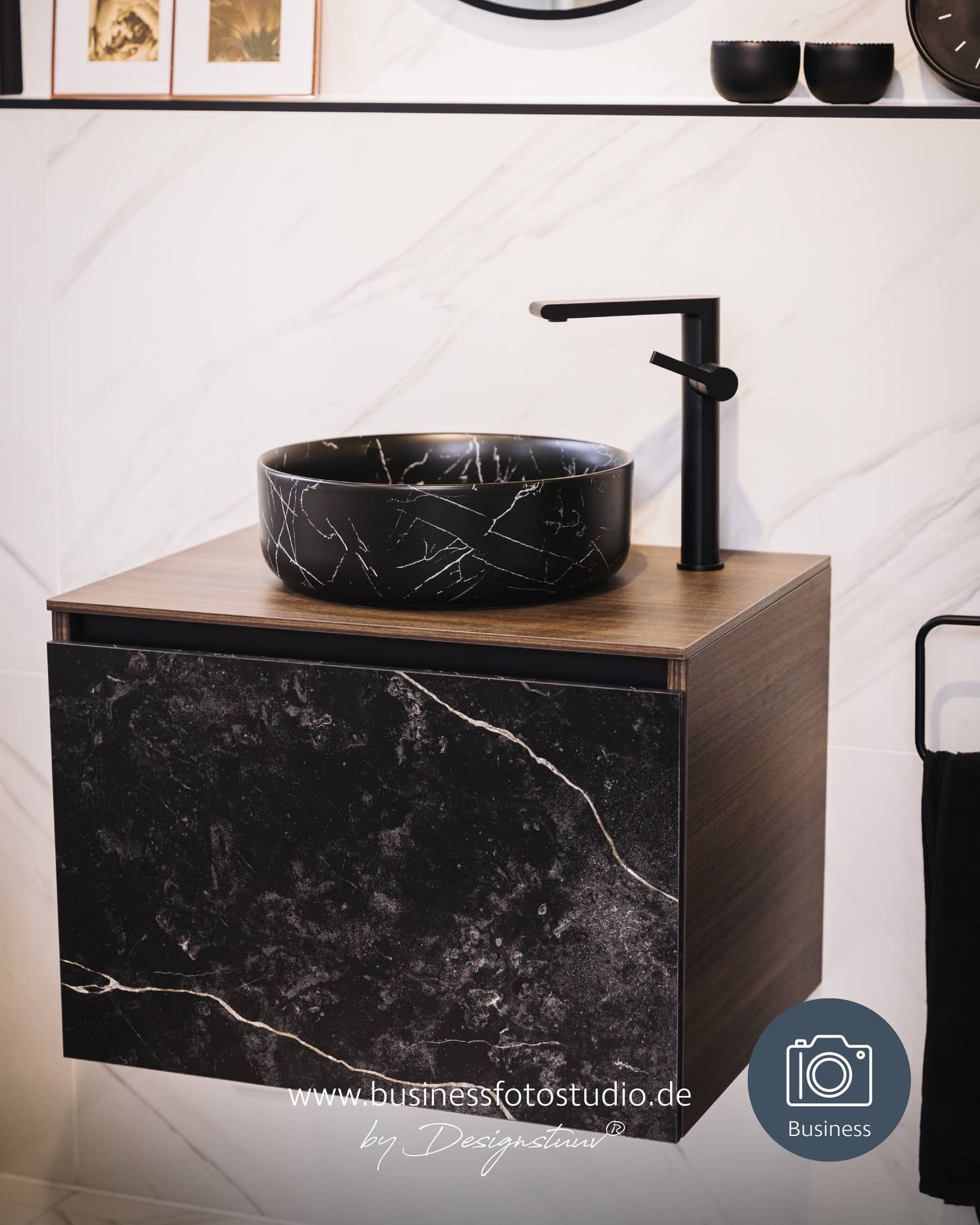 business_fotostudio_1767016826_3798334893013963075_29867177702