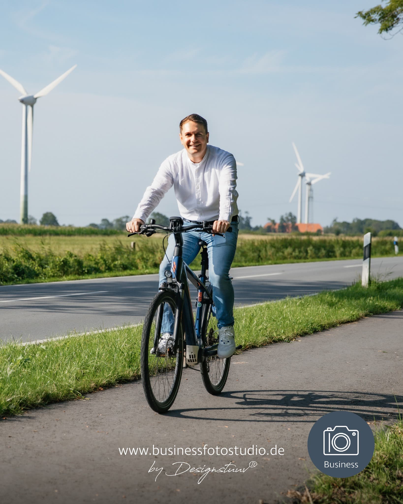 business_fotostudio_1779609624_3903970933942569080_29867177702